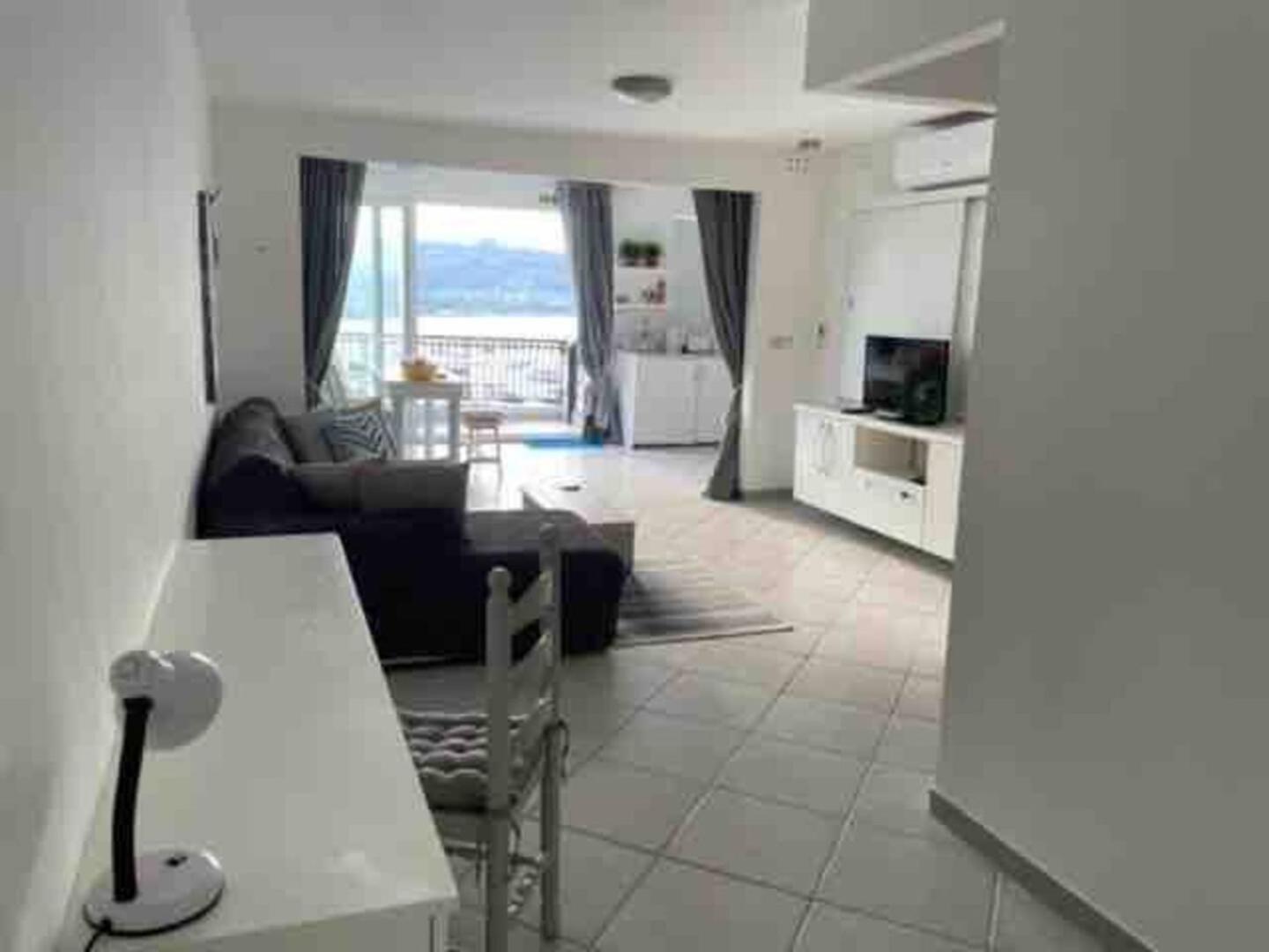 3Bed Melliehabay W Incredible Views By Homely Exteriör bild